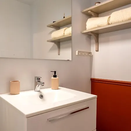 Appartement Le Bucolique ~ Balcon ~ Parking ~ Docks *